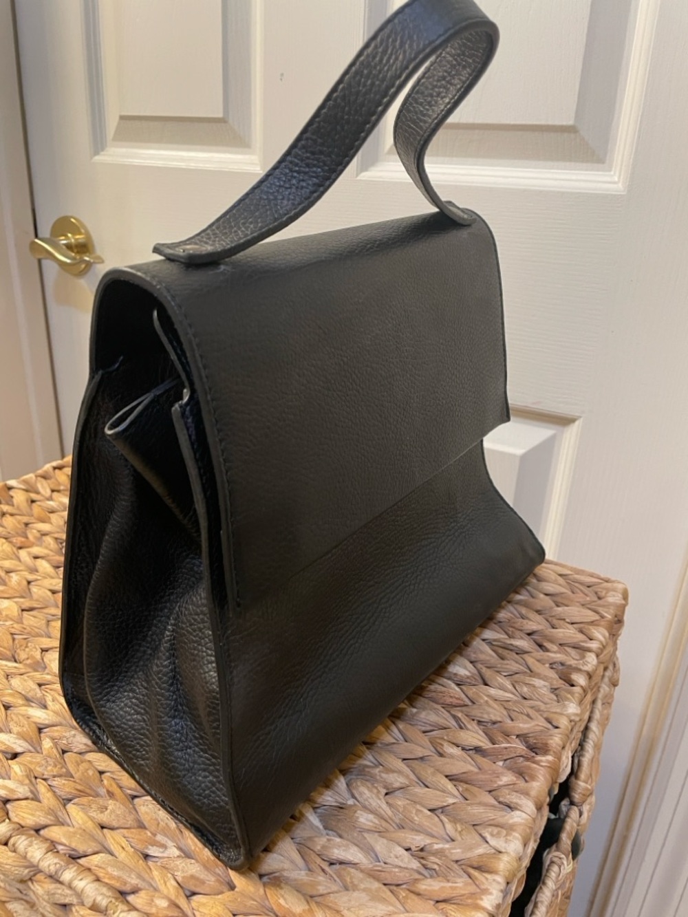 Vittoria Napoli Black Envelope Style Leather Top-Handle Handbag Made in Italy